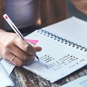 Easy Tips to Make Money Through Freelance Writing Jobs